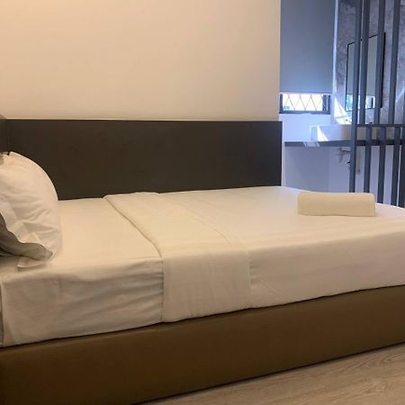 The Daily Hotel Kota Kinabalu Kültér fotó