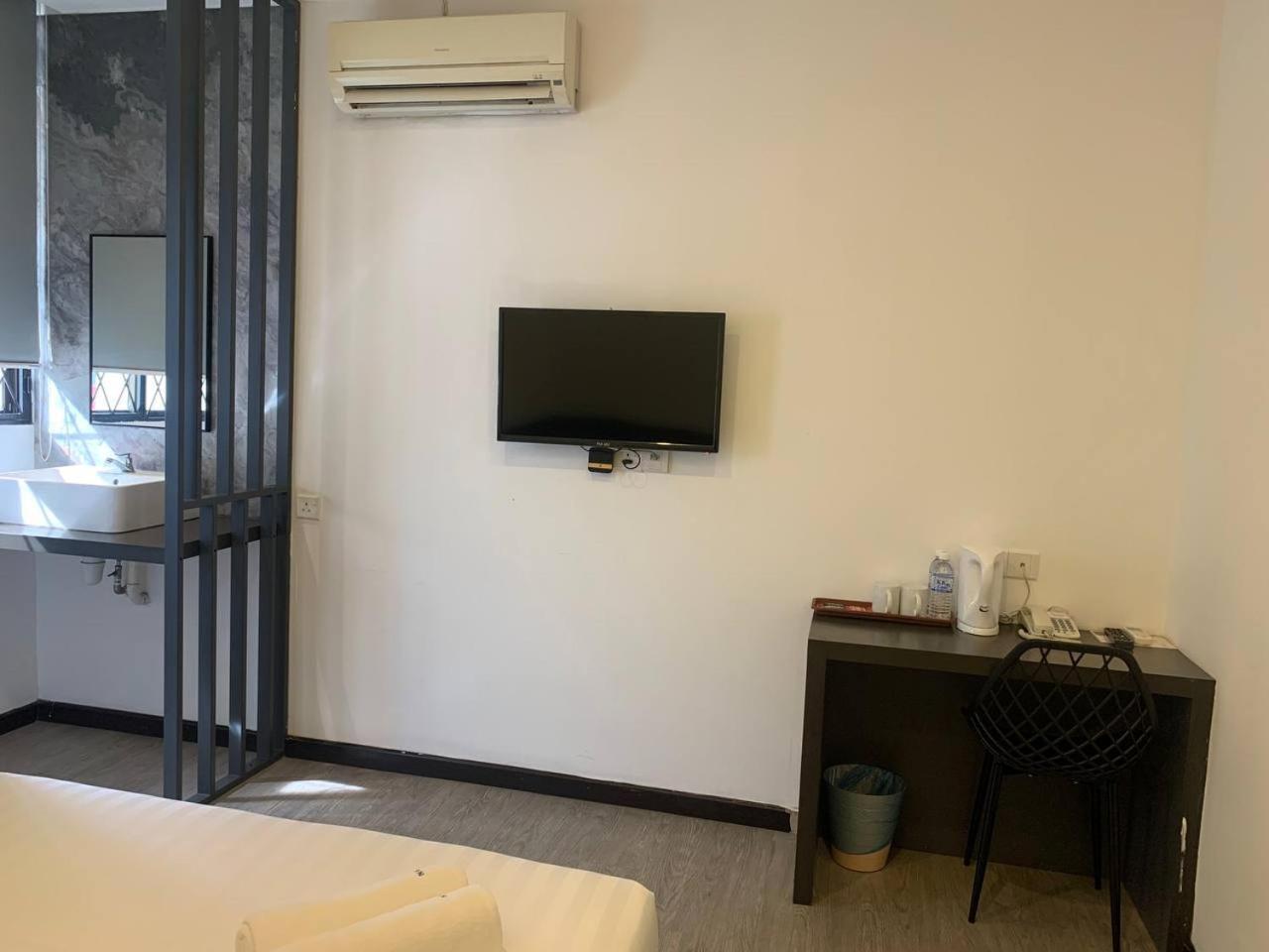 The Daily Hotel Kota Kinabalu Kültér fotó