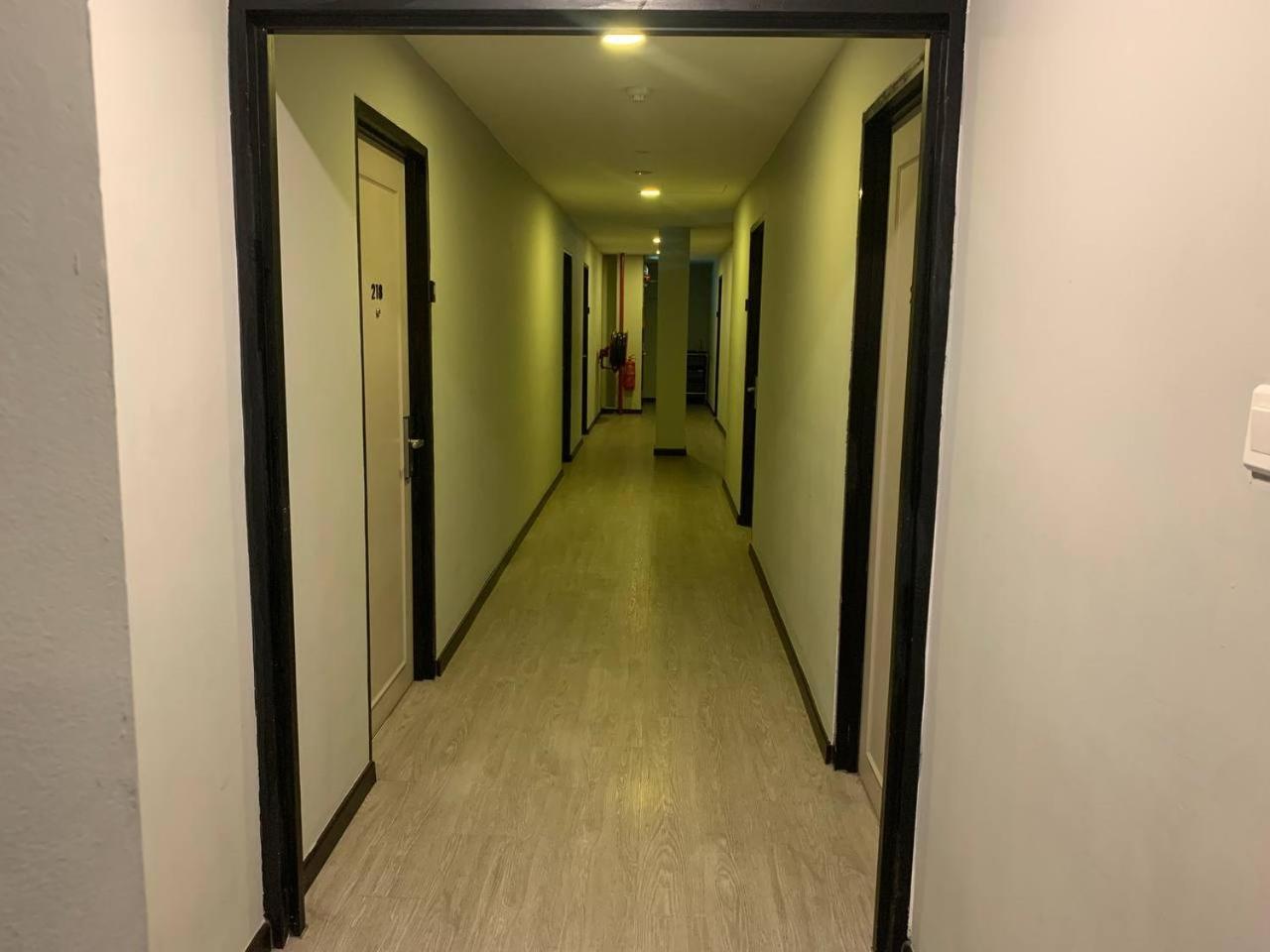 The Daily Hotel Kota Kinabalu Kültér fotó